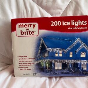 NEW 200 Ice Lights with Clear Bulbs and White Wire